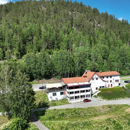 Kroderen Kro & Motel As Hamremoen Ngoại thất bức ảnh